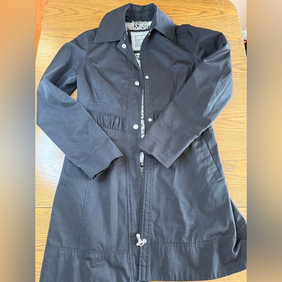 SOLD OUT GUESS Women's Vintage Elegant Black Double Breasted Short Trench Coat - Picture 2 of 4